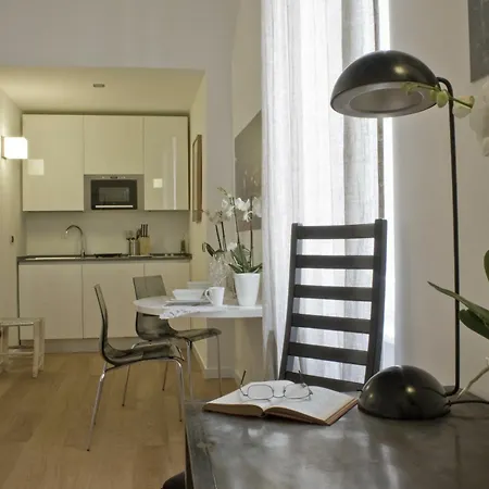 Ciancaleoni Palace Apartment *