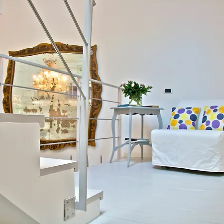 Apartment Ciancaleoni Palace Rome